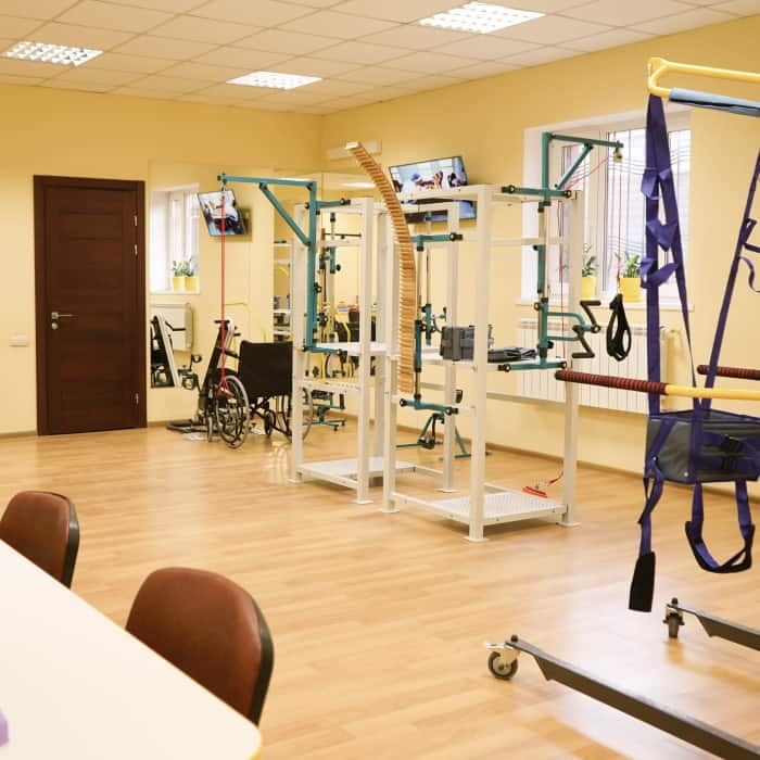 Реабілітаційний центр після інсульту "Life-House" в Києві