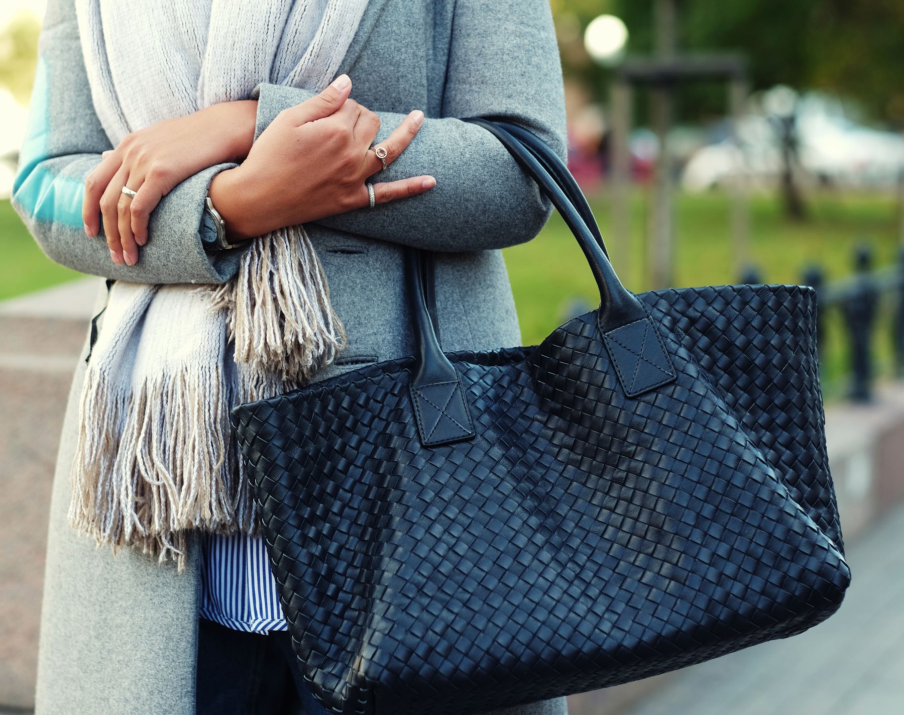 Колір та форма — як обрати ідеальні сумки жіночі для яскравих буднів